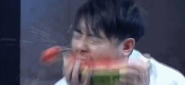 朋哥吃瓜,揭秘娱乐圈那些不为人知的幕后故事